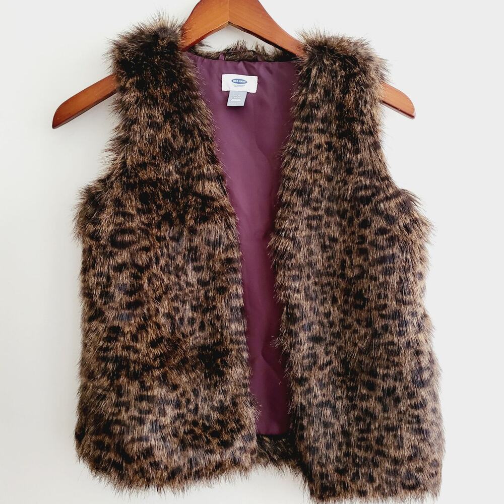 Old Navy faux Fur 10/12 Vest